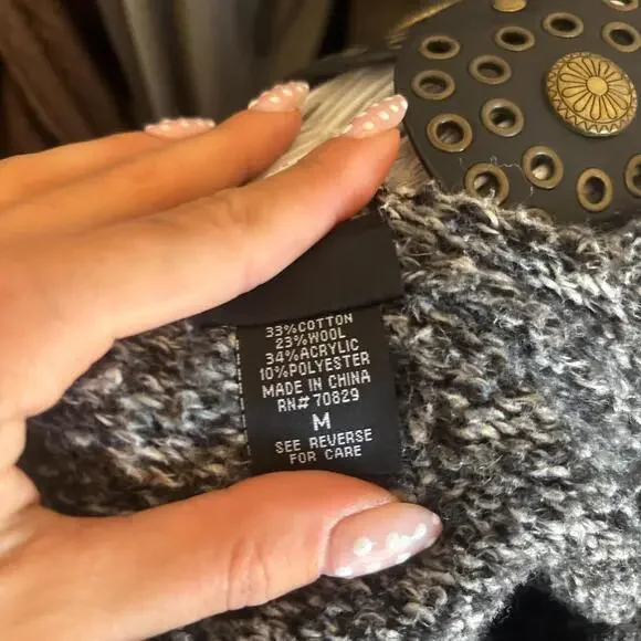 y2k rue 21 knit henley style sweater - Picture 6 of 6